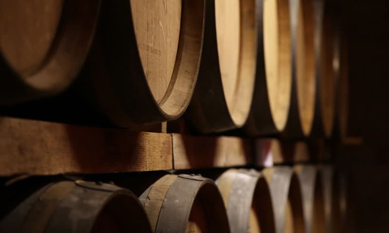 モデナ地方の伝統オーク樽