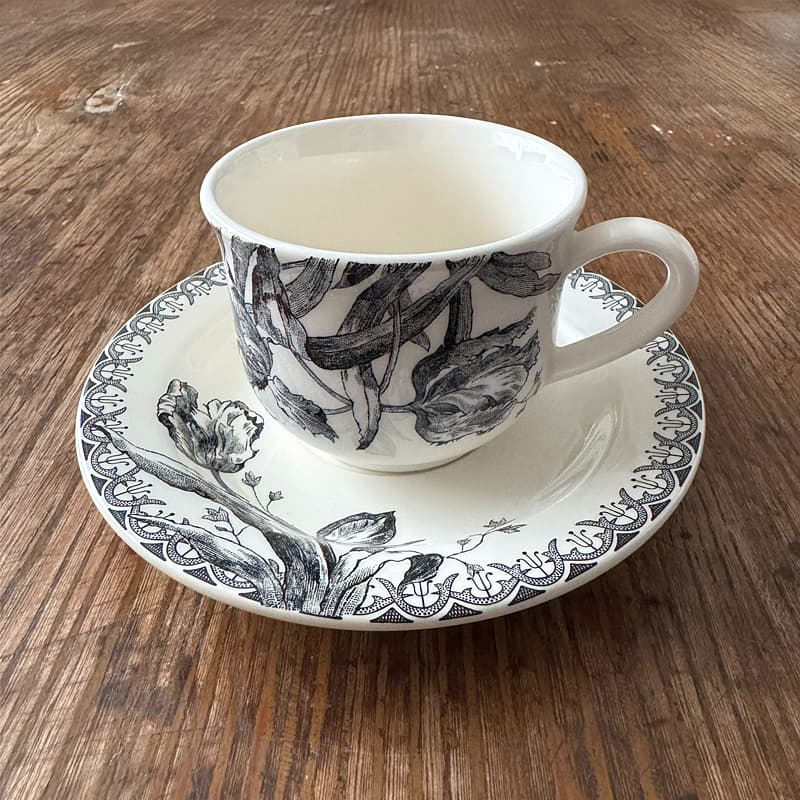 Gien チューリップ ノワール（Tulipes Noires） カップ＆ソーサー